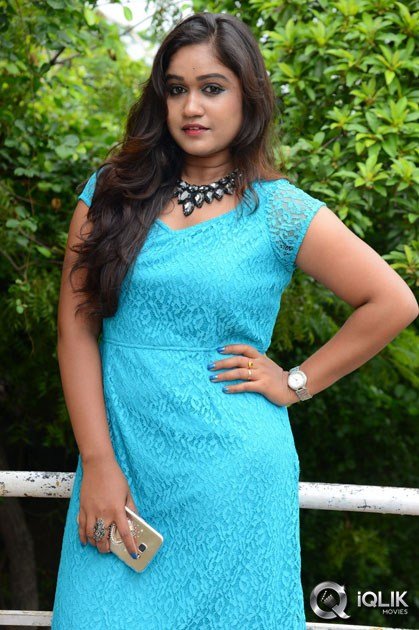 Brahmini-At-Lovers-Park-Movie-Opening